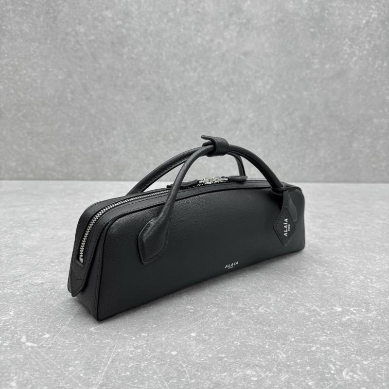 Alaia Le Teckel textured-leather Tote Black AL4499