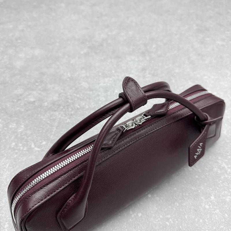 Alaia Le Teckel textured-leather Tote Burgundy AL4499