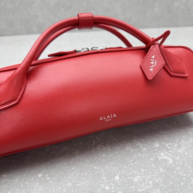 Alaia Le Teckel textured-leather Tote Red AL4499