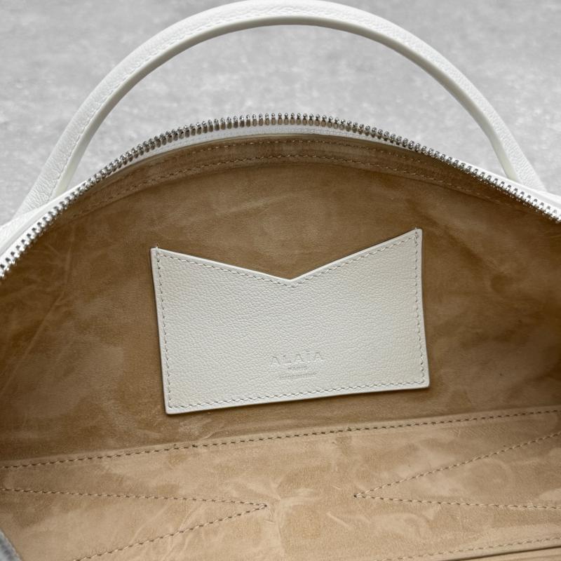 Alaia Le Teckel textured-leather Tote White AL4499