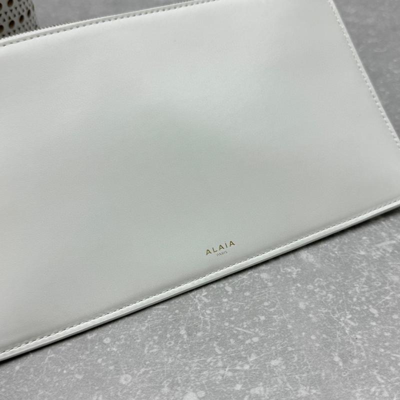 Alaia Neo Mina 32 Leather Tote Bag White AL4422