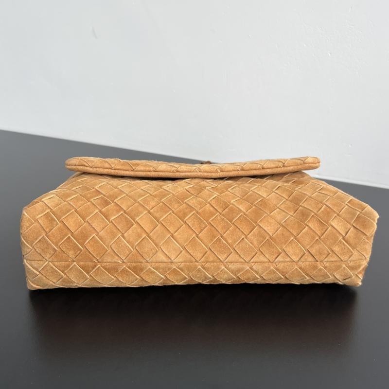 Bottega Veneta Suede Giorno Amber 857657