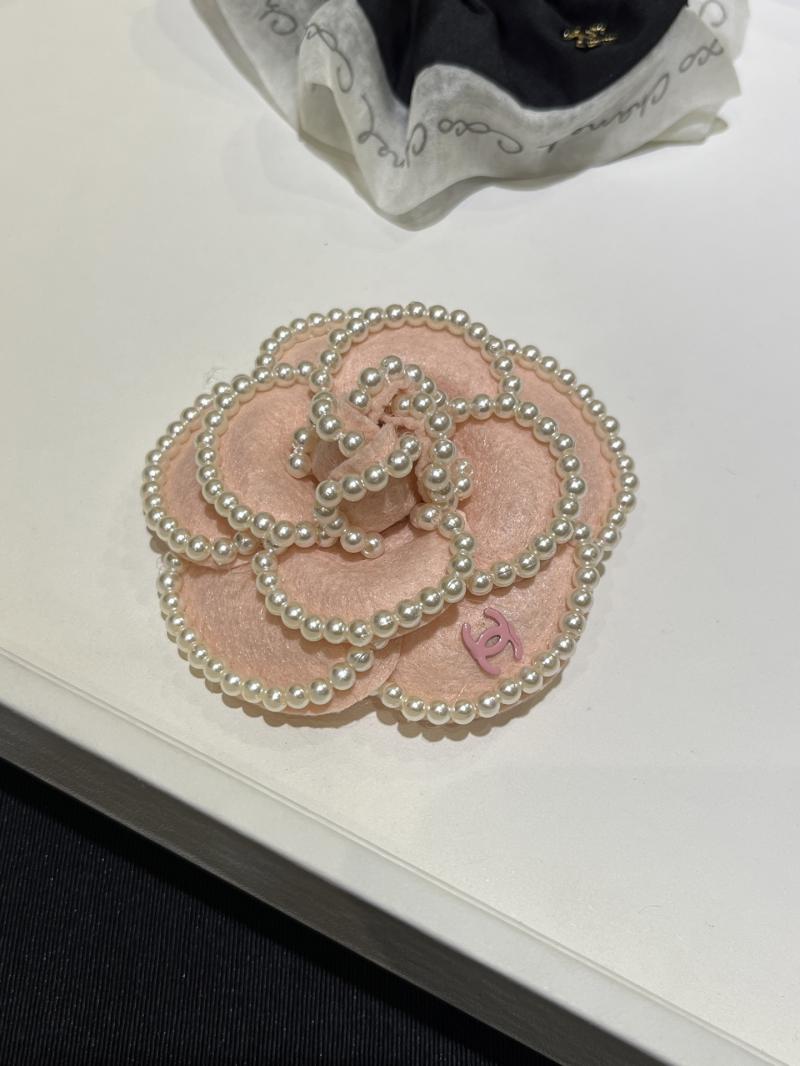 Chanel Brooch YCB120201