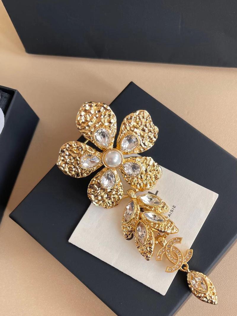 Chanel Brooch YCJ120712