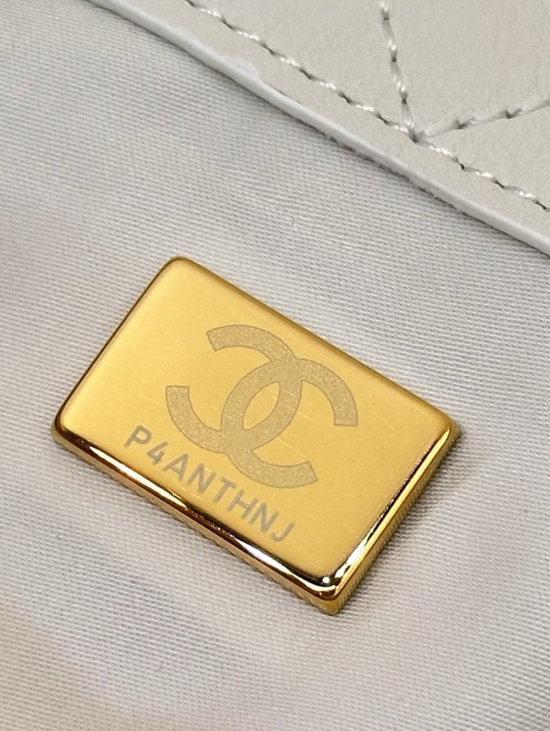 Chanel Hobo Handbag White AS5976