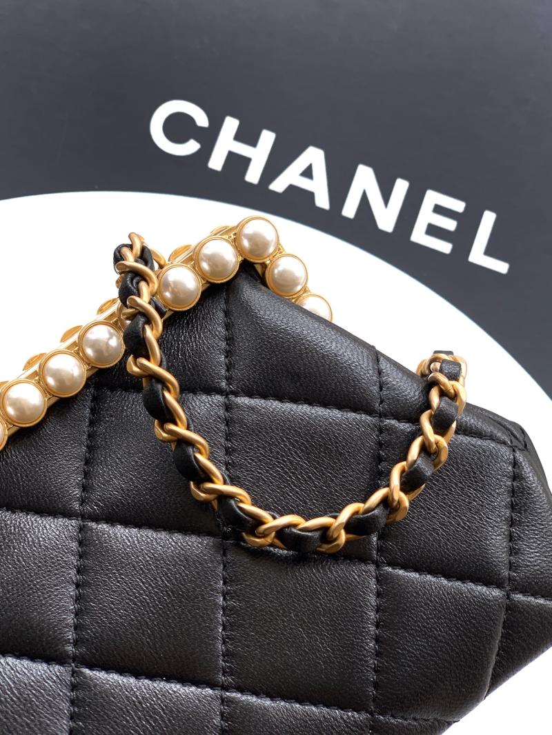 Chanel Lambskin Clutch Black AS5912