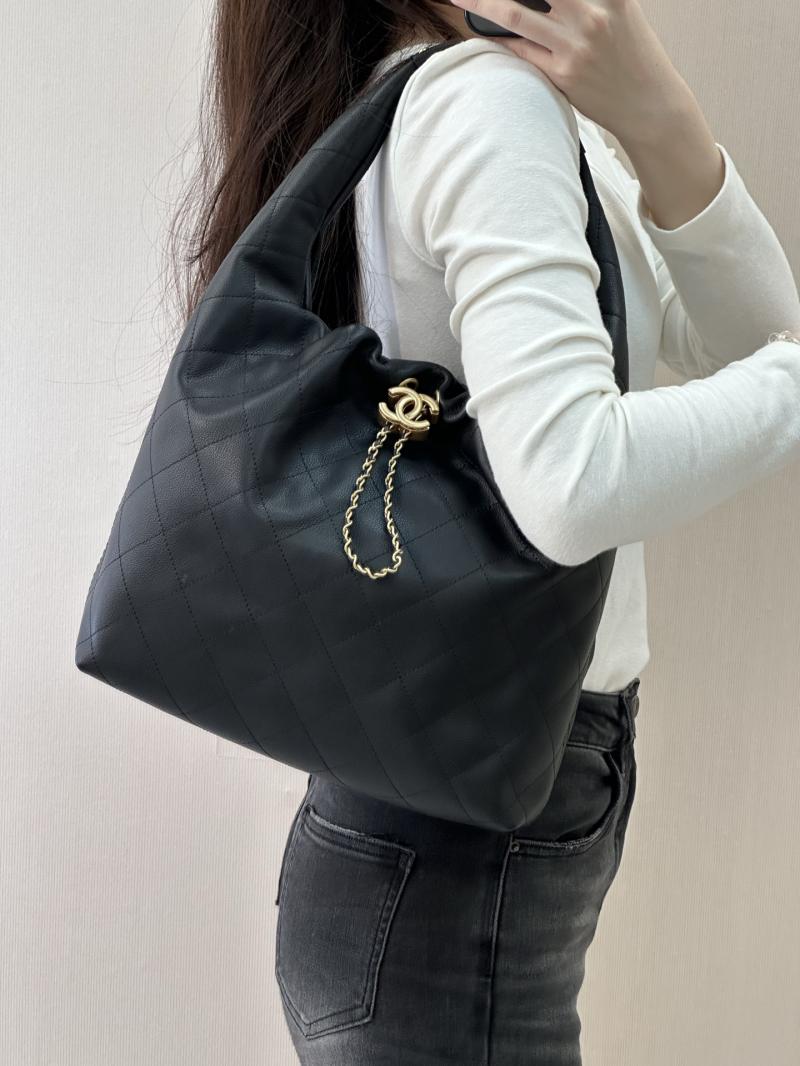 Chanel Large Hobo Bag Black AS5967