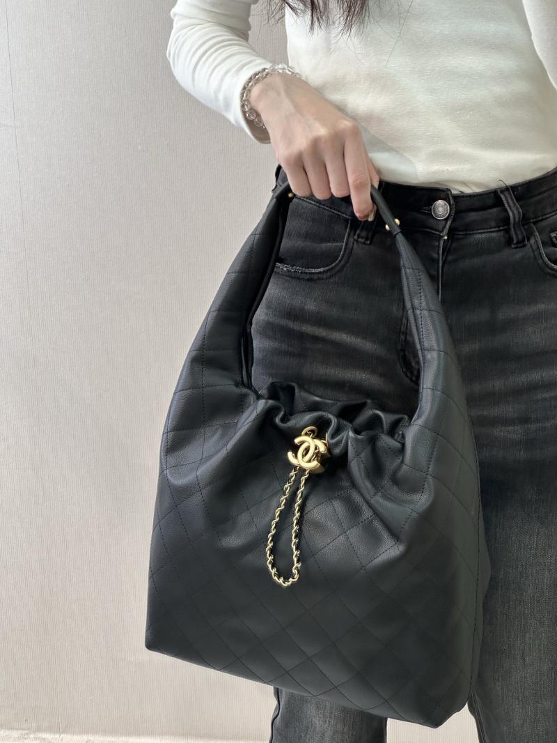 Chanel Large Hobo Bag Black AS5967