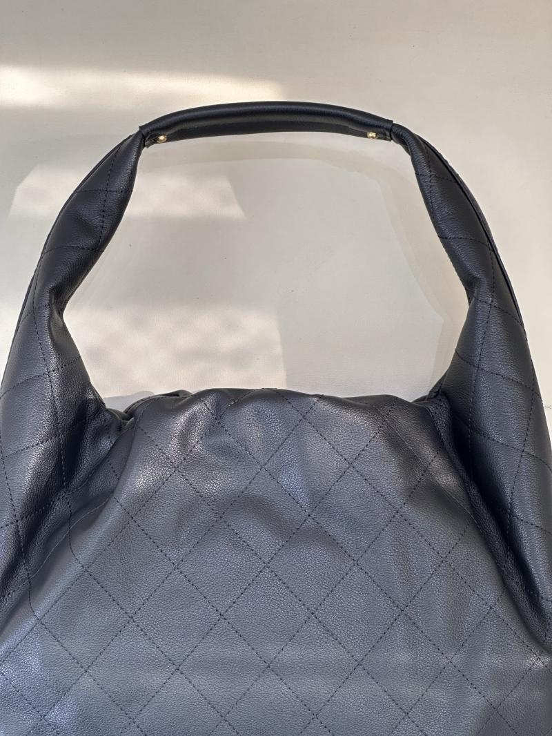 Chanel Large Hobo Bag Black AS5967