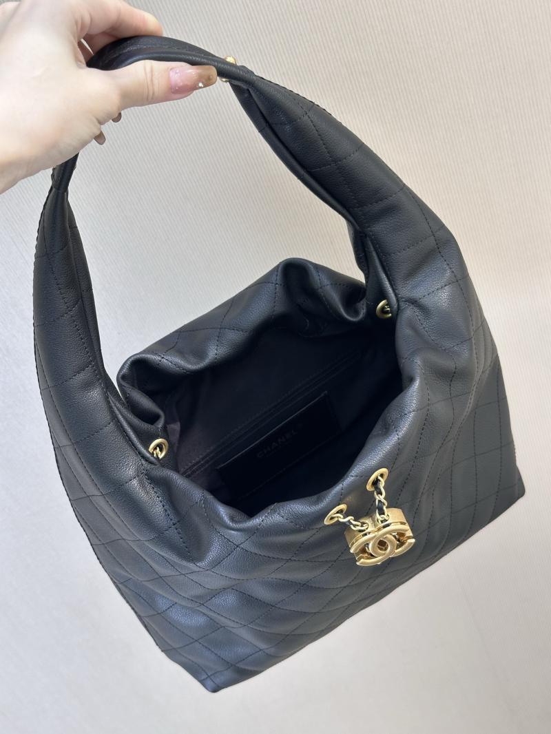 Chanel Large Hobo Bag Black AS5967
