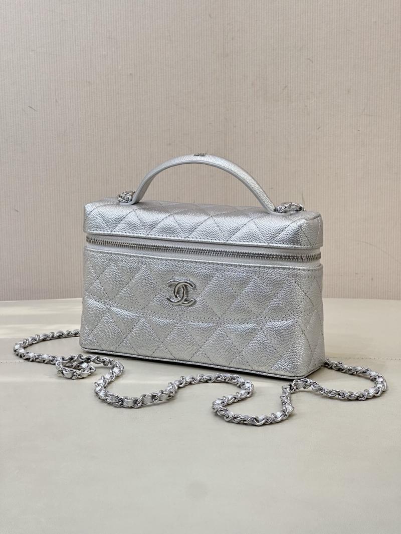 Chanel Long Vanity With Chain Silver AP4407