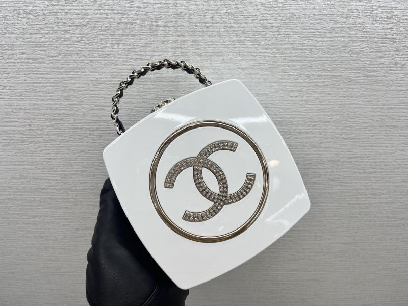 Chanel Makeup Palette Minaudiere White AS5652