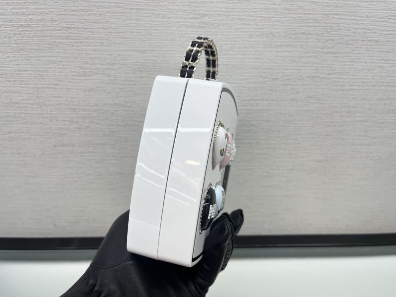 Chanel Makeup Palette Minaudiere White AS5652