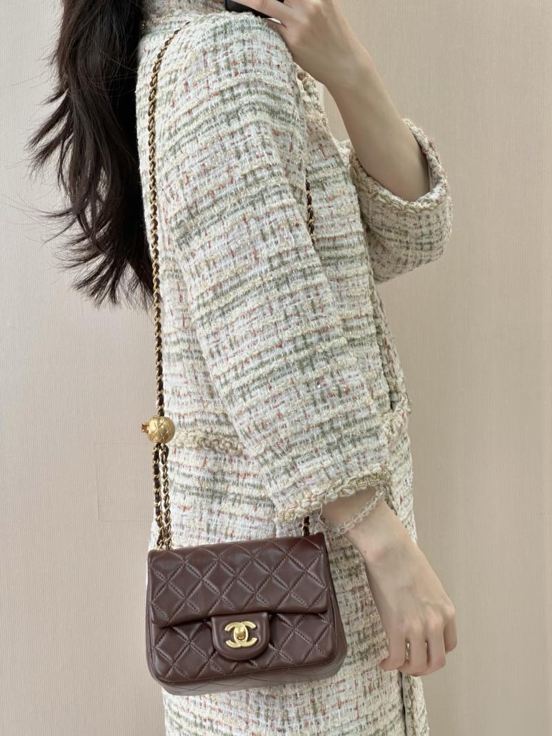 Chanel Mini Lambskin Flap Bag Burgundy AS1786