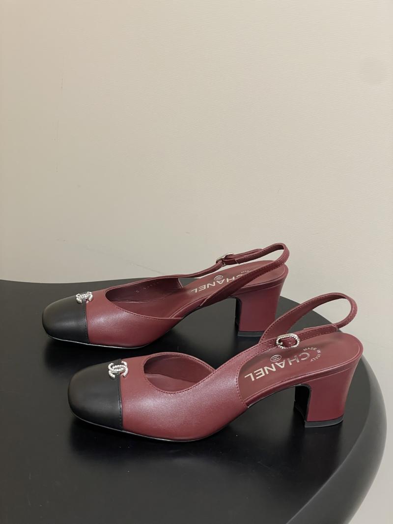 Chanel Pumps DCB121908