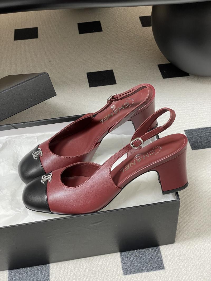 Chanel Pumps DCB121908