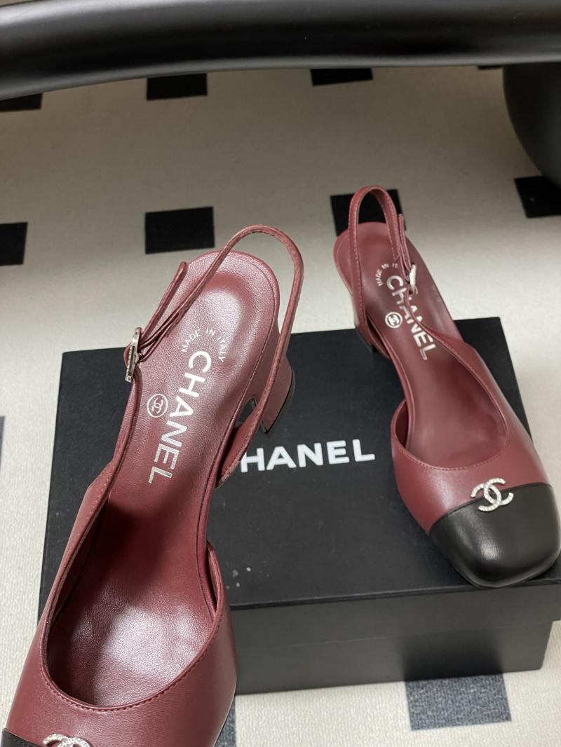 Chanel Pumps DCB121908