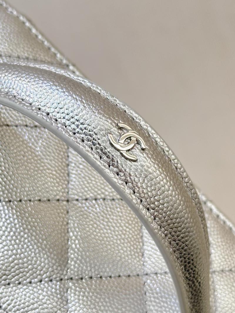 Chanel Vanity Case Silver AP4404