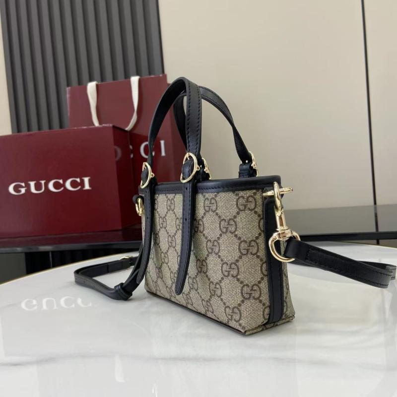 Gucci GG Emblem mini bag Black 855491
