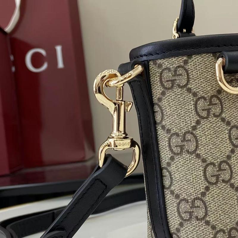 Gucci GG Emblem mini bag Black 855491