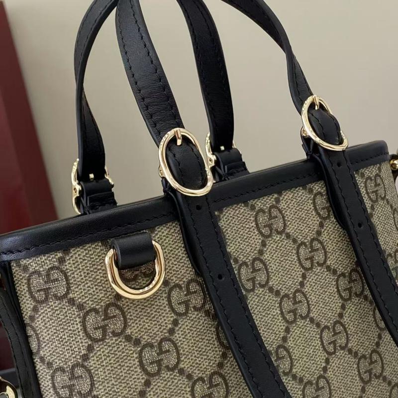 Gucci GG Emblem mini bag Black 855491