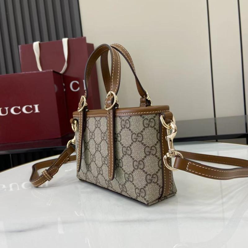 Gucci GG Emblem mini bag Brown 855491