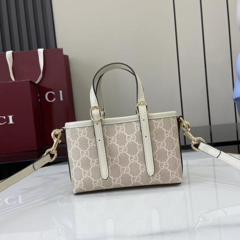 Gucci GG Emblem mini bag White 855491