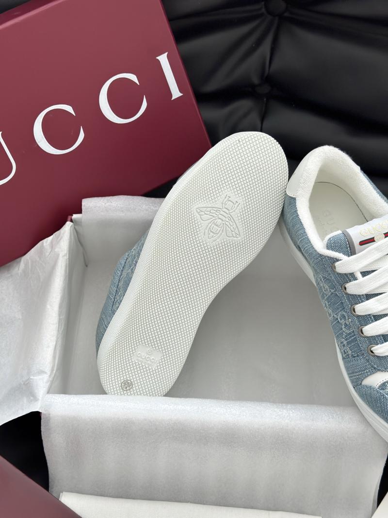 Gucci Sneakers DGS120502