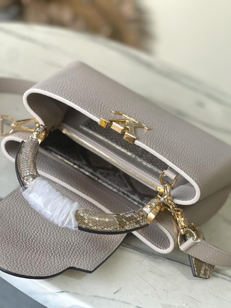 Louis Vuitton Capucines BB Grey N89369