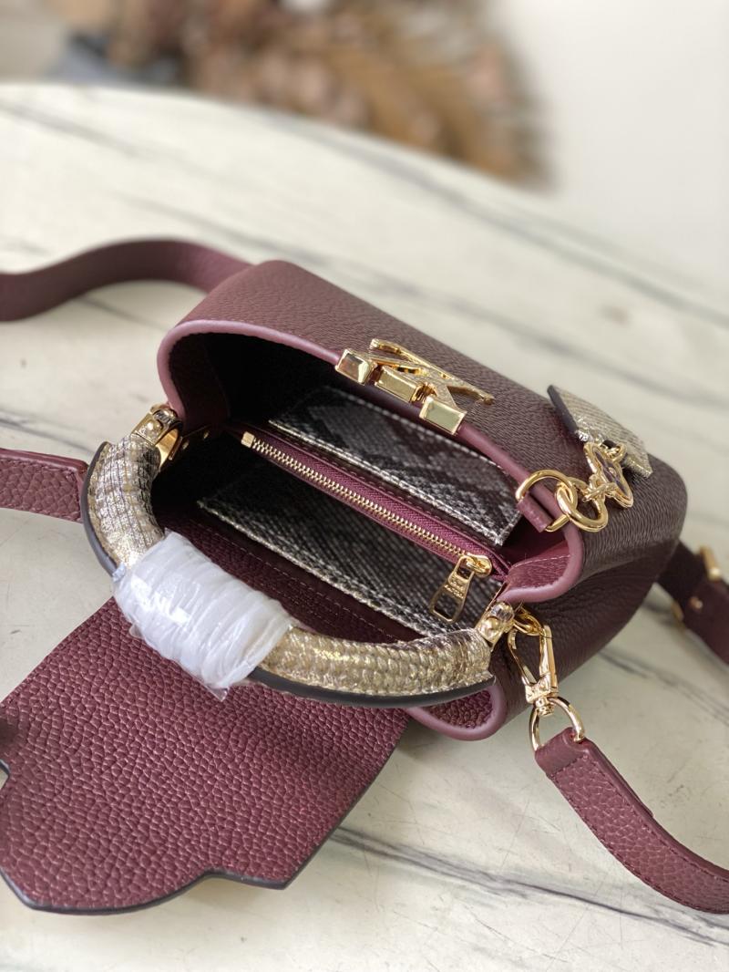 Louis Vuitton Capucines Mini Burgundy N89369
