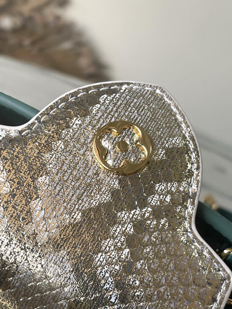 Louis Vuitton Capucines Mini Green N89369