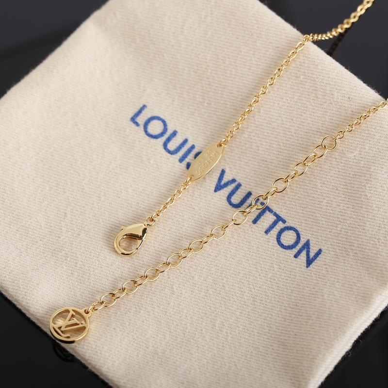 Louis Vuitton Necklace YLE120610