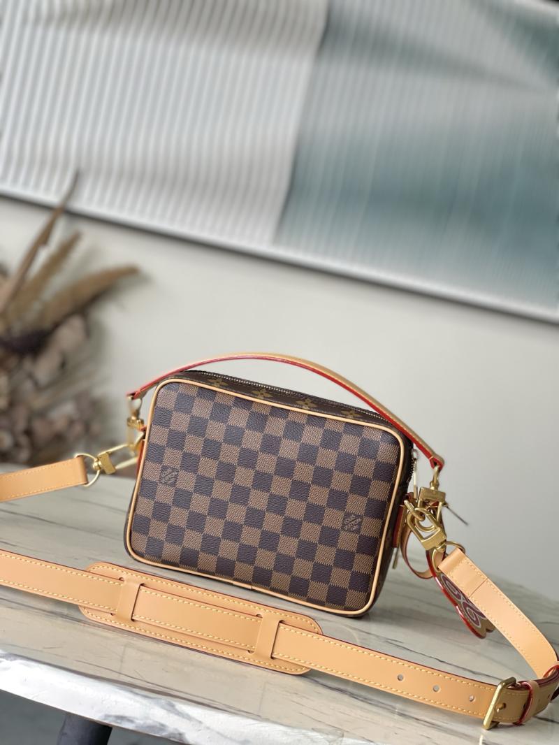 Louis Vuitton Nil M26068