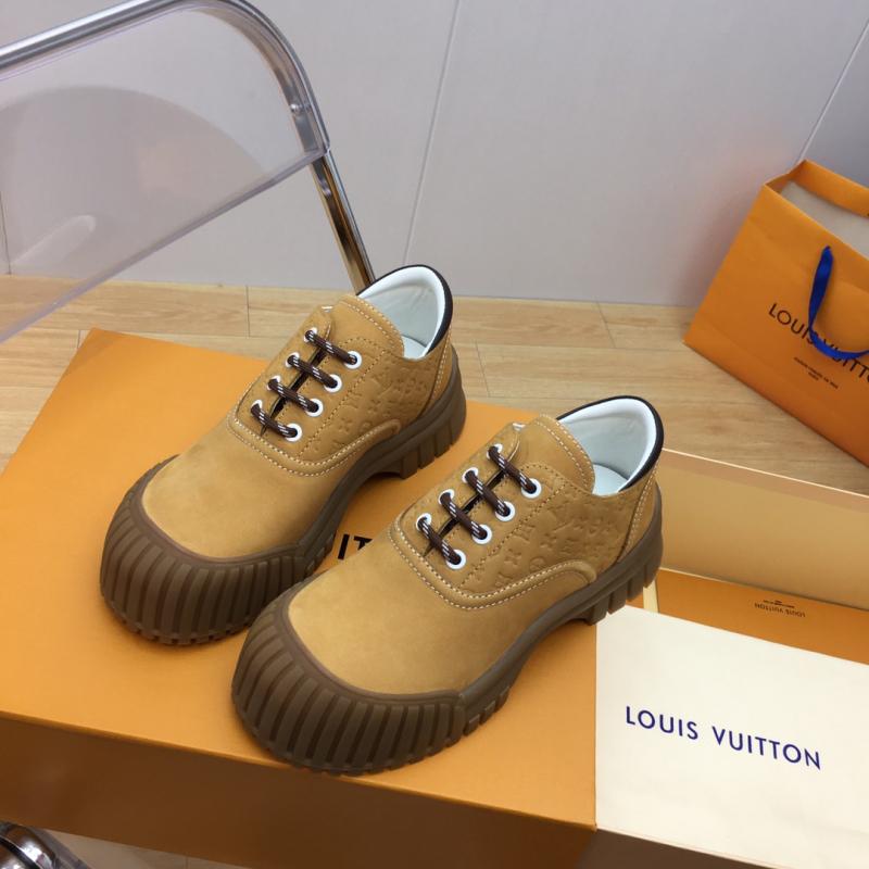 Louis Vuitton Sneakers JMS121214