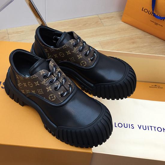 Louis Vuitton Sneakers JMS121218