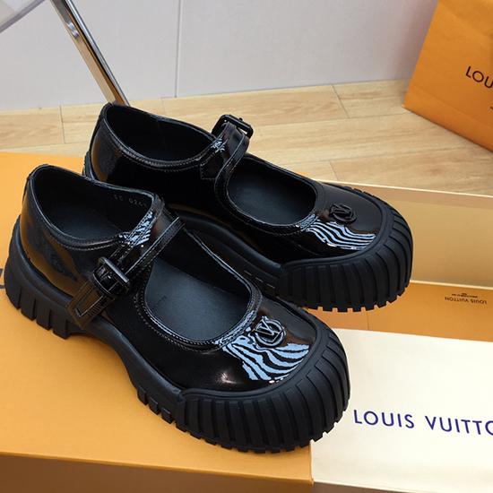 Louis Vuitton Sneakers JMS121220