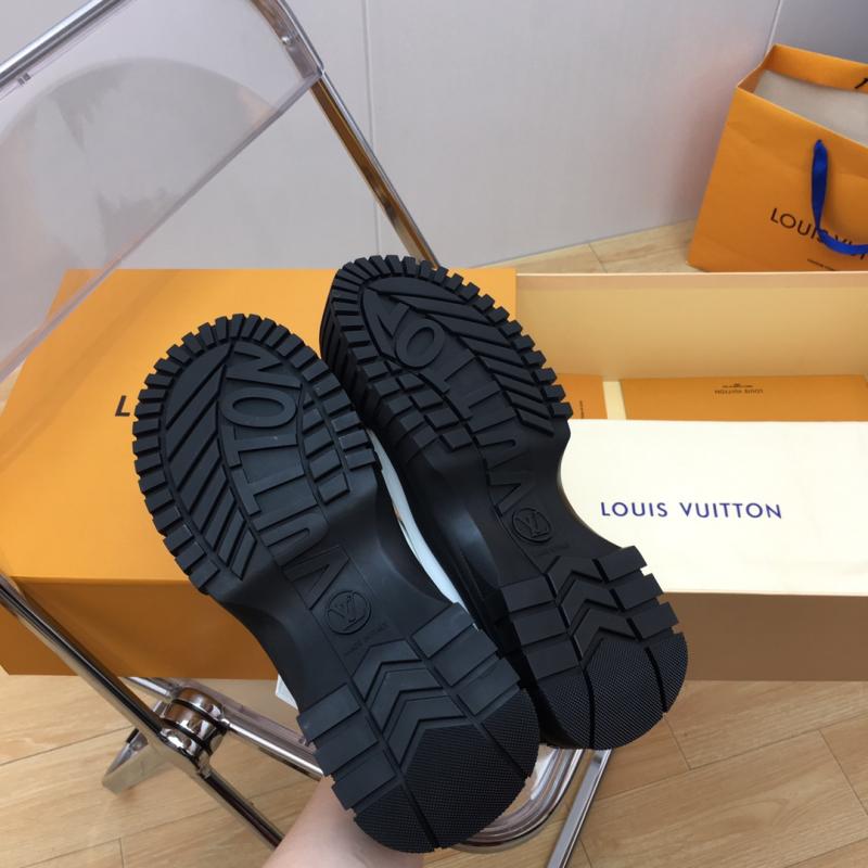 Louis Vuitton Sneakers JMS121221