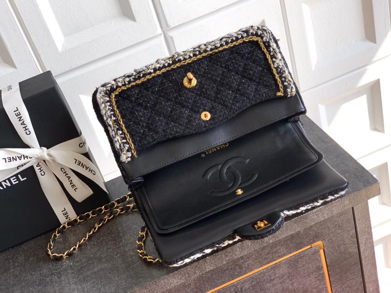Medium Chanel Tweed Flap Bag Black A01112