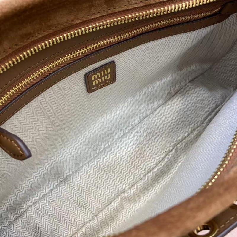 Miu Miu Aventure Suede bag Brown 5BC182