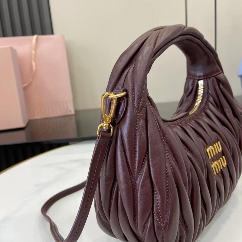 Miu Miu Wander Hobo Bag Burgundy 5BC125