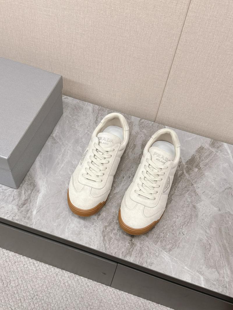 Prada Sneakers DCB121922