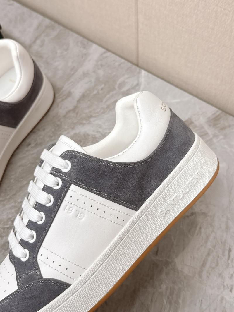 Saint Laurent Sneakers DCB121915