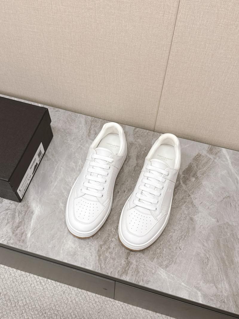 Saint Laurent Sneakers DCB121917