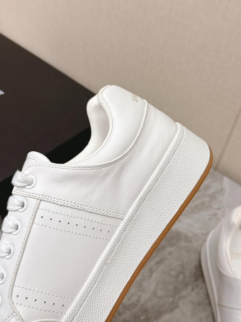 Saint Laurent Sneakers DCB121917