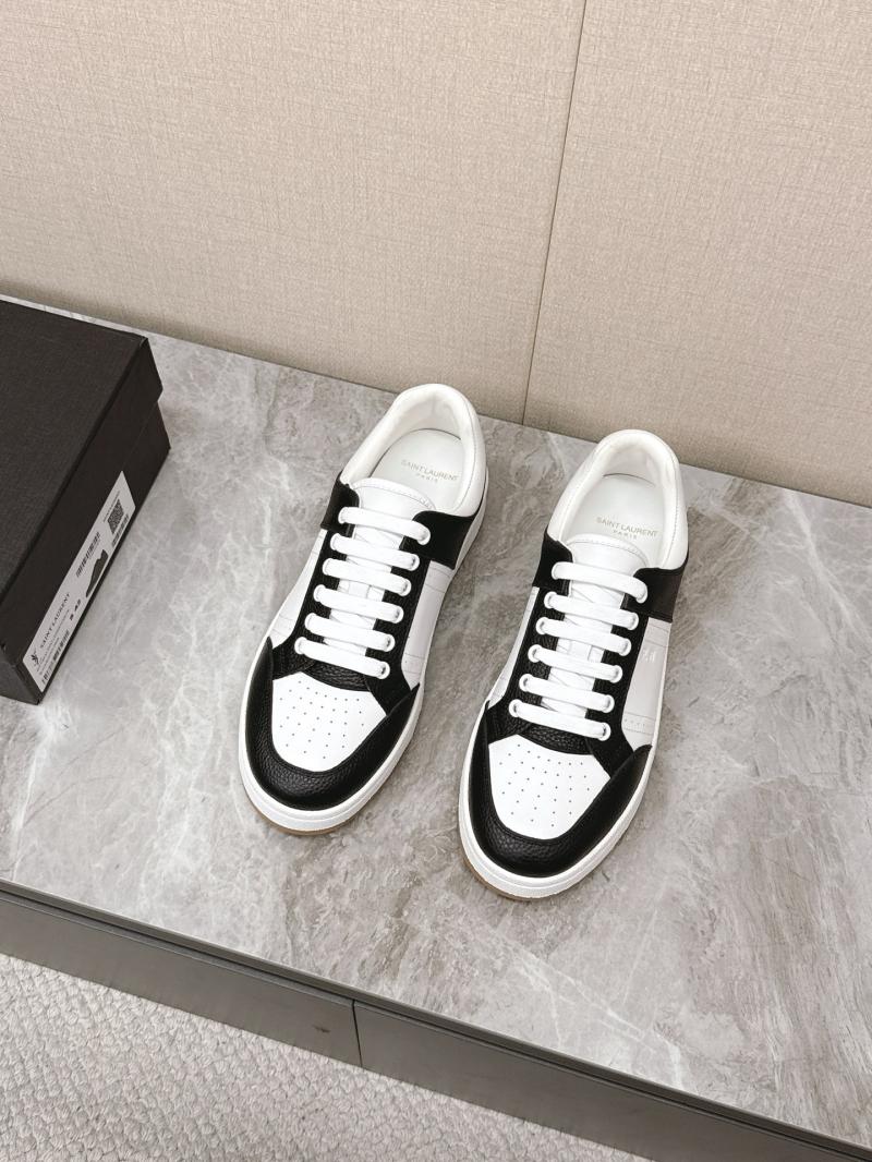 Saint Laurent Sneakers DCB121918