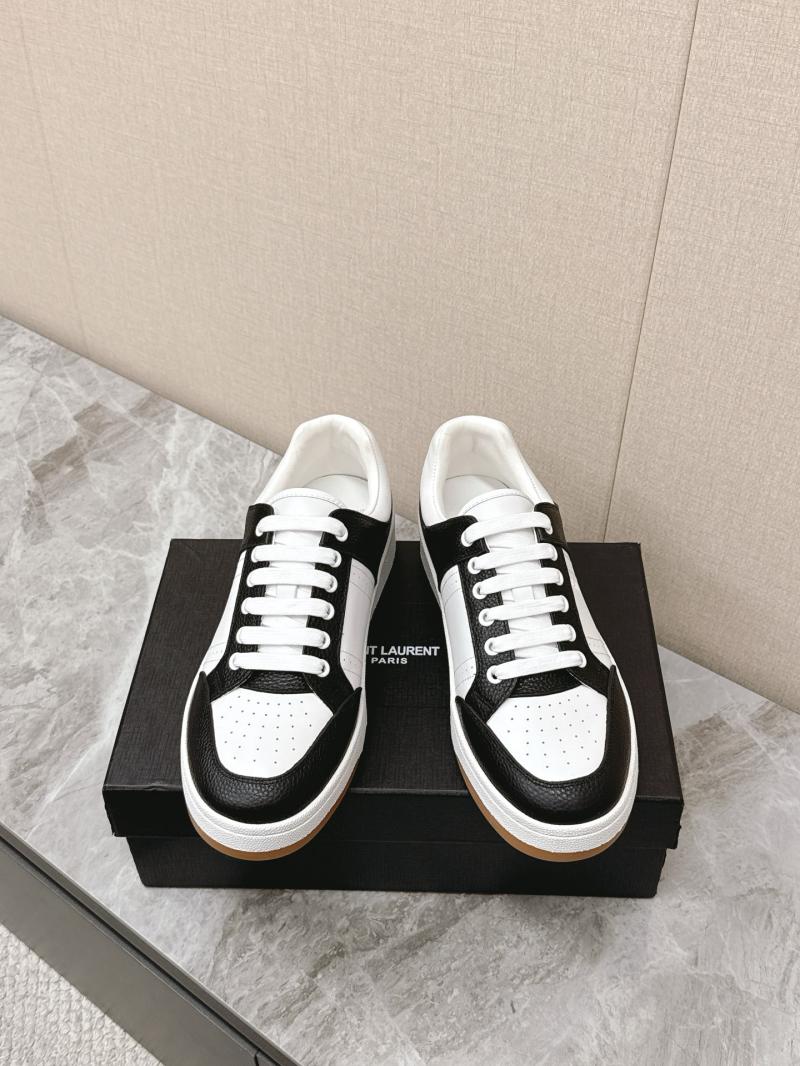 Saint Laurent Sneakers DCB121918