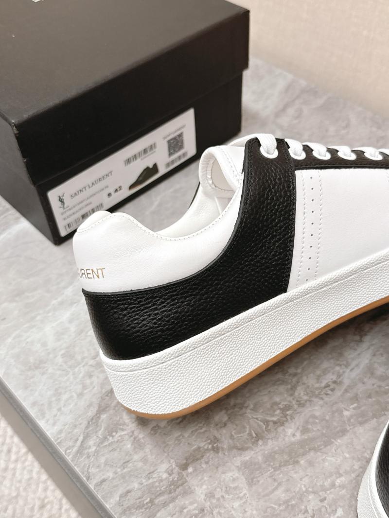 Saint Laurent Sneakers DCB121918
