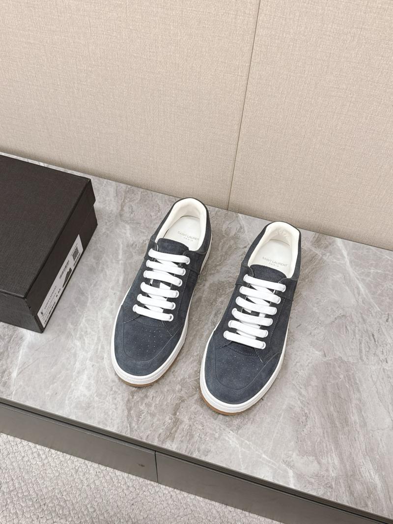Saint Laurent Sneakers DCB121919