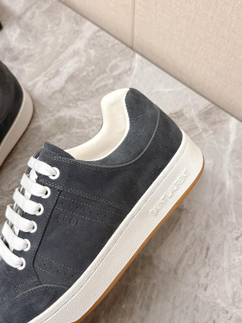 Saint Laurent Sneakers DCB121919