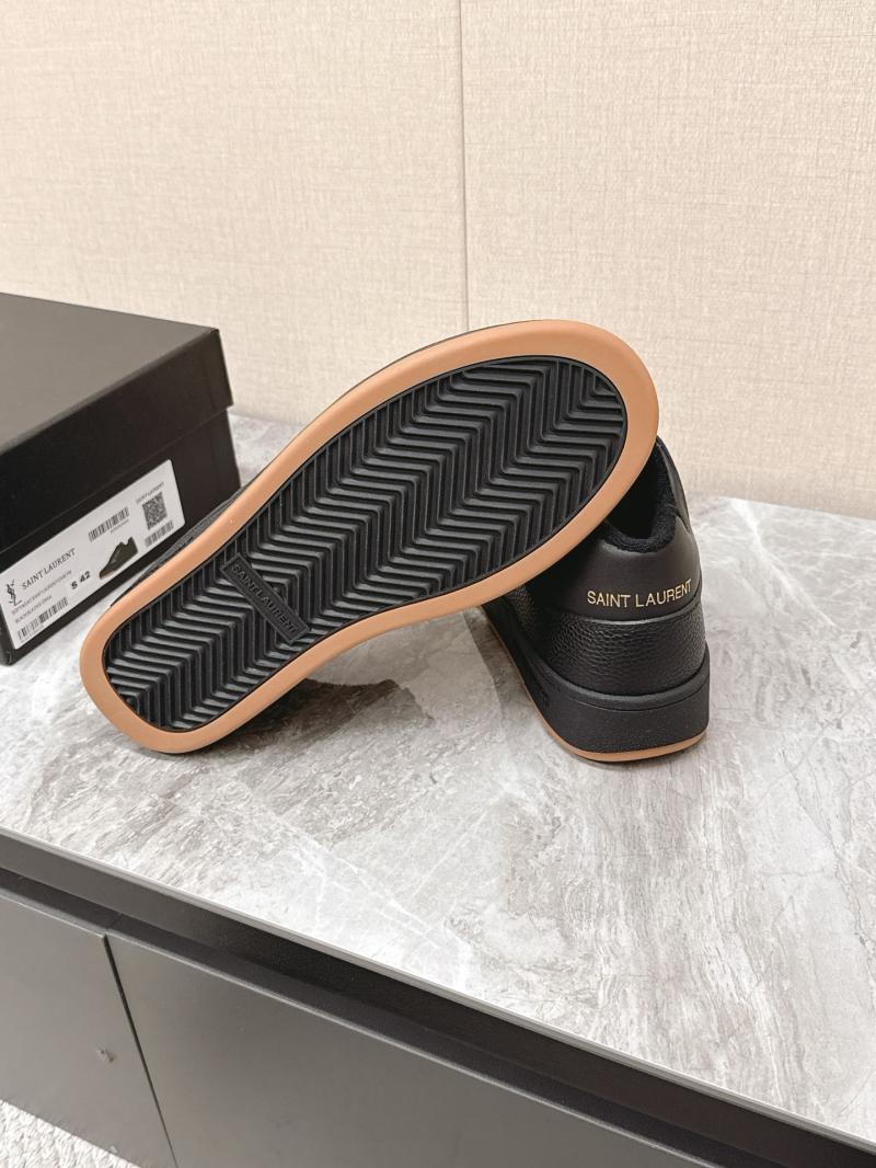 Saint Laurent Sneakers DCB121920